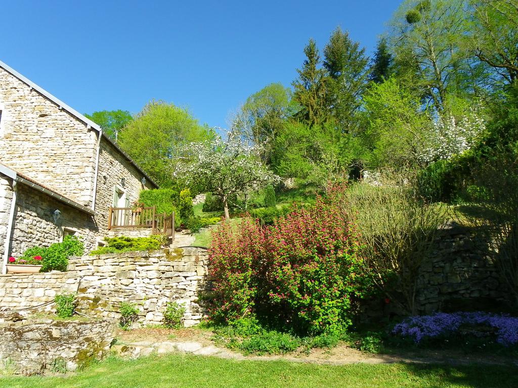 Le Cottage Du Chateau Chaudenay-le-Château Exterior photo